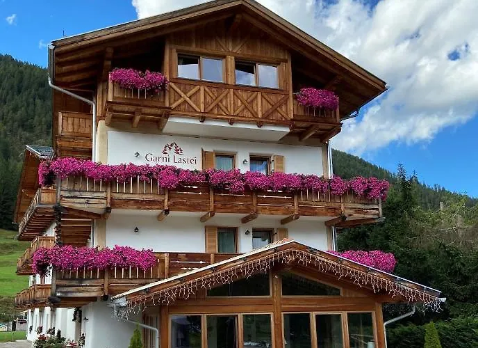 Hotel Garni Lastei