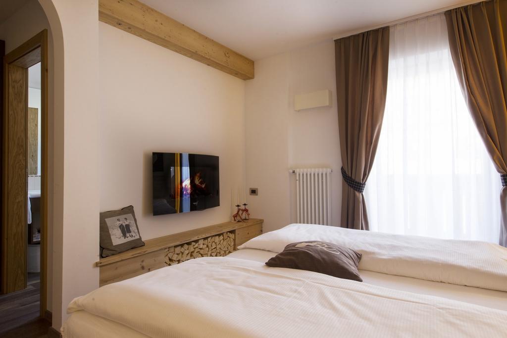 Hotel Garni Lastei 3*