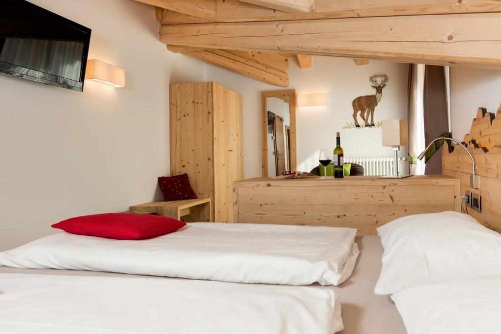 Hotel Garni Lastei 3*