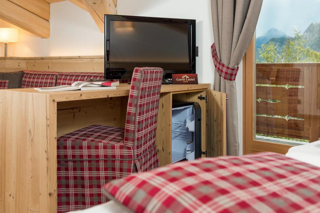 Hotel Garni Lastei 3*