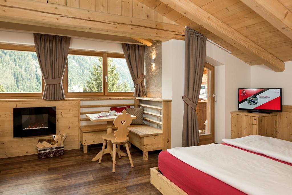 Hotel Garni Lastei 3*