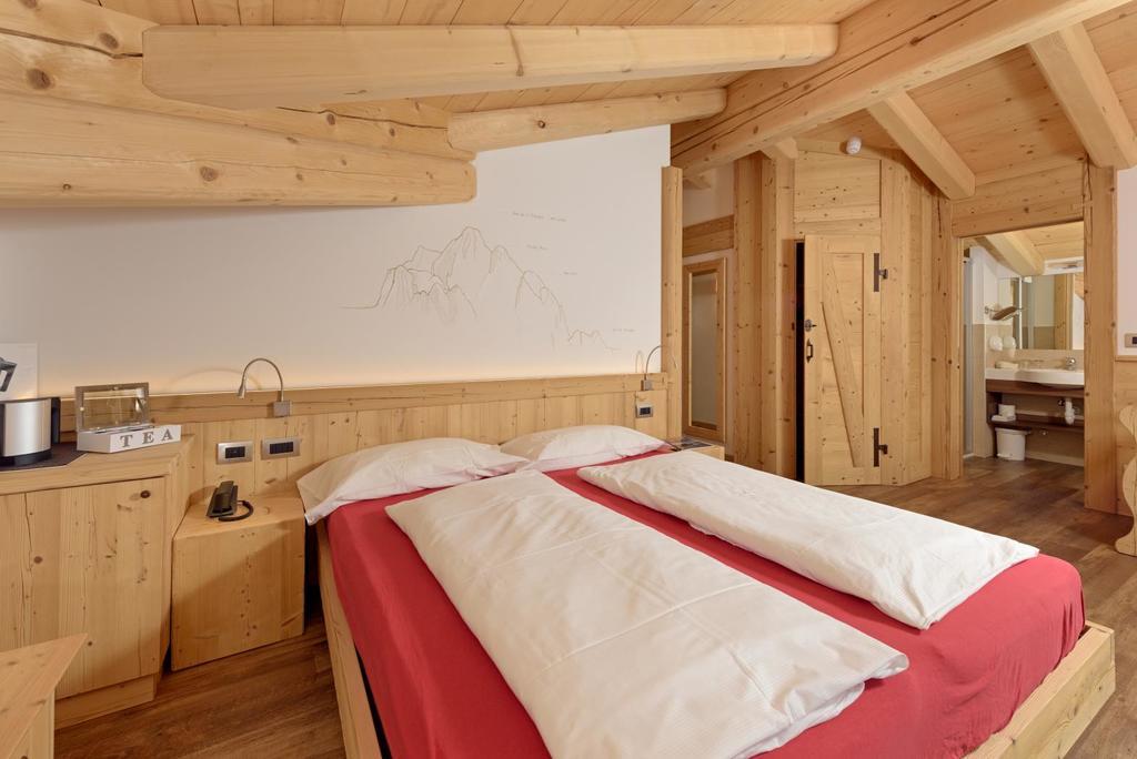 Garni Lastei Hotel