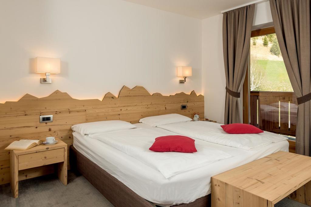 Garni Lastei Hotel