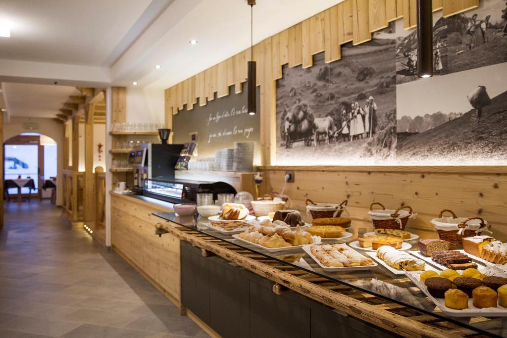 Garni Lastei Hotel